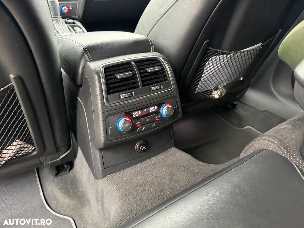 Audi A6 - 12