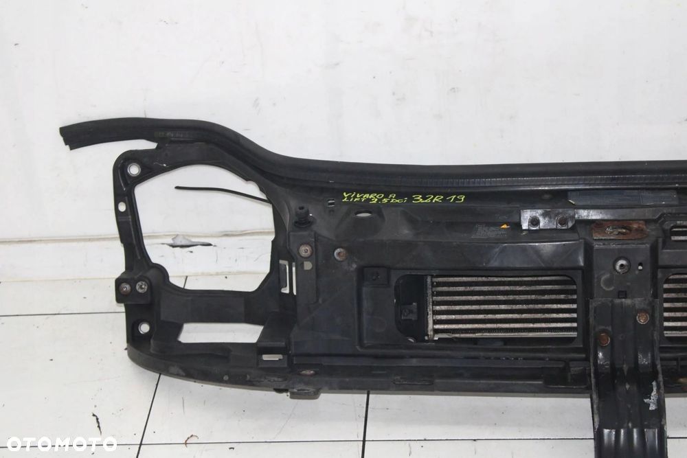 OPEL VIVARO TRAFIC PRIMASTAR 2.5 DCI 2001R- PAS PRZEDNI GÓRNY INTERCOOLER - 2