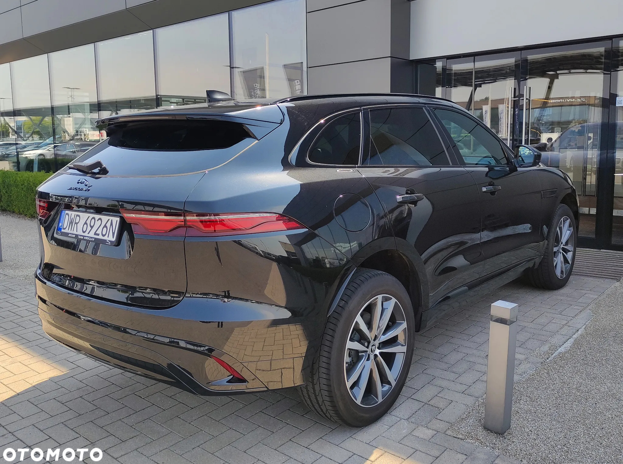 Jaguar F-Pace - 14