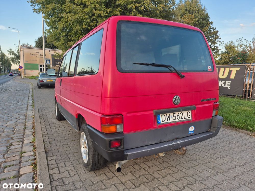 Volkswagen Multivan D - 14
