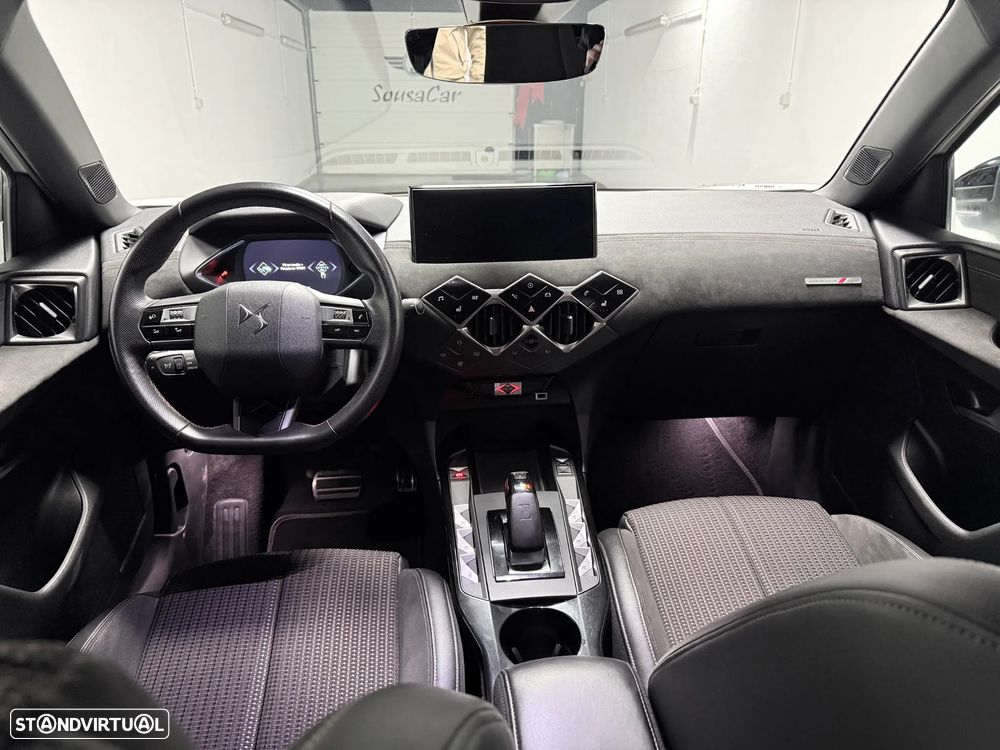 DS DS3 Crossback E-TENSE PERFORMANCE LINE + - 16