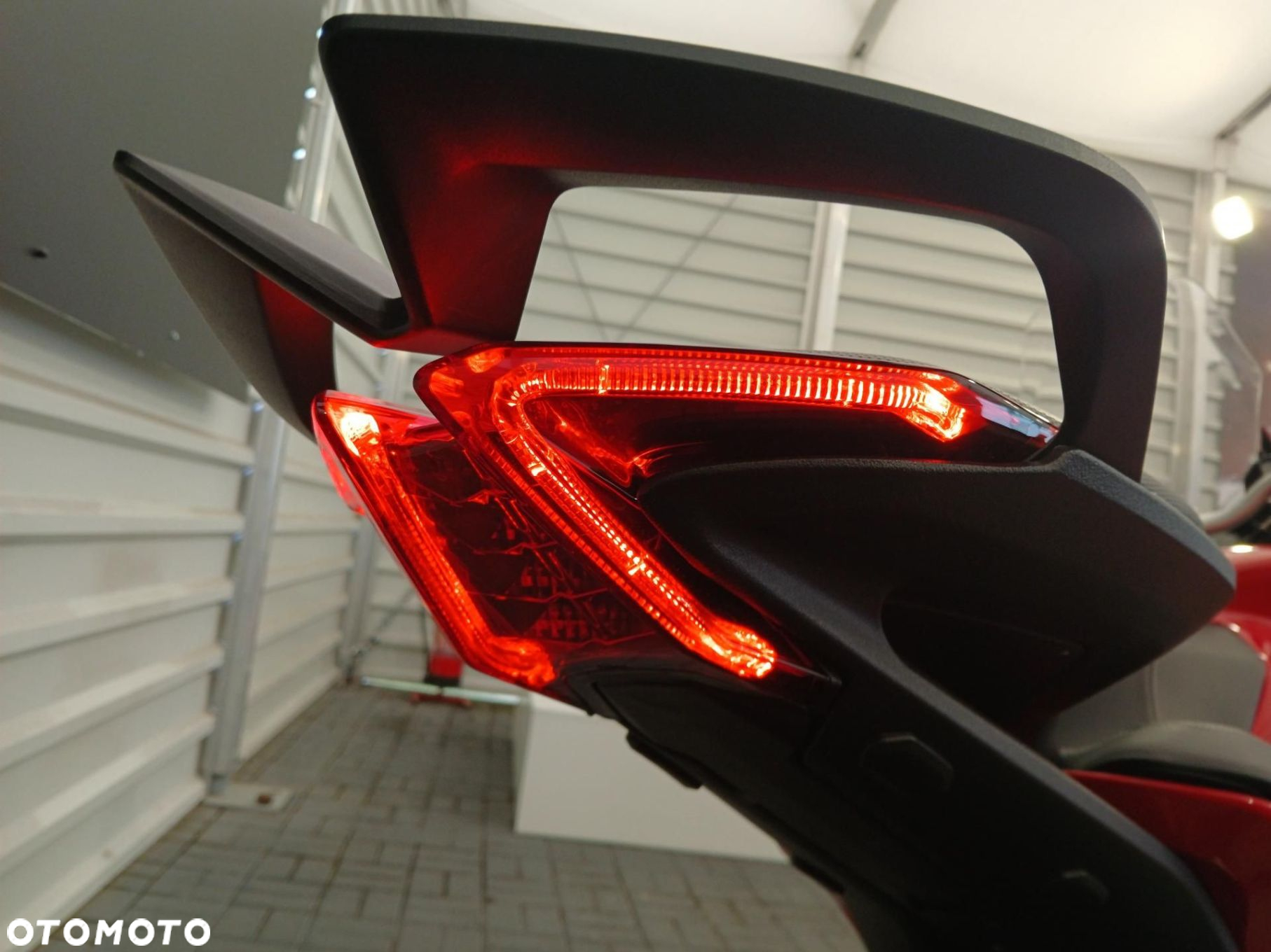 MV AGUSTA Turismo Veloce - 18