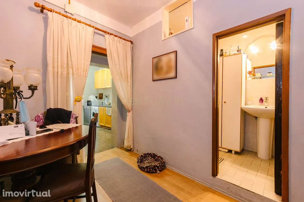 Prédio no Centro de Alcochete - Grande imagem: 5/17