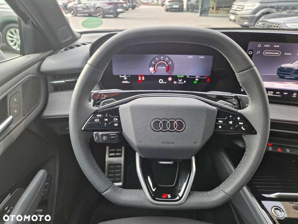 Audi Q3 Sportback - 14