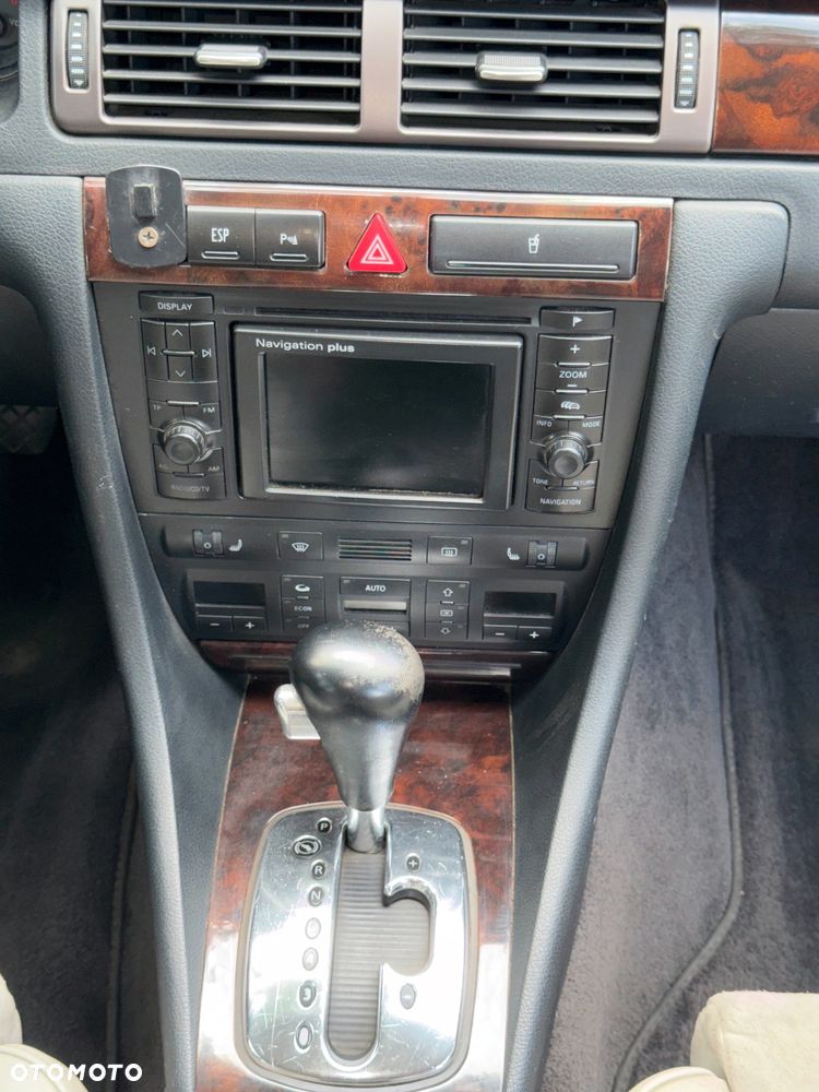 Audi S6 Avant 4.2 Quattro Tiptronic - 14