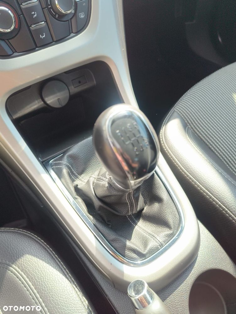 Opel Astra 1.7 CDTI DPF Cosmo - 38
