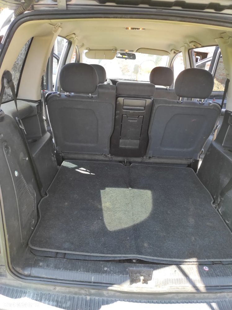 Opel Zafira - 6