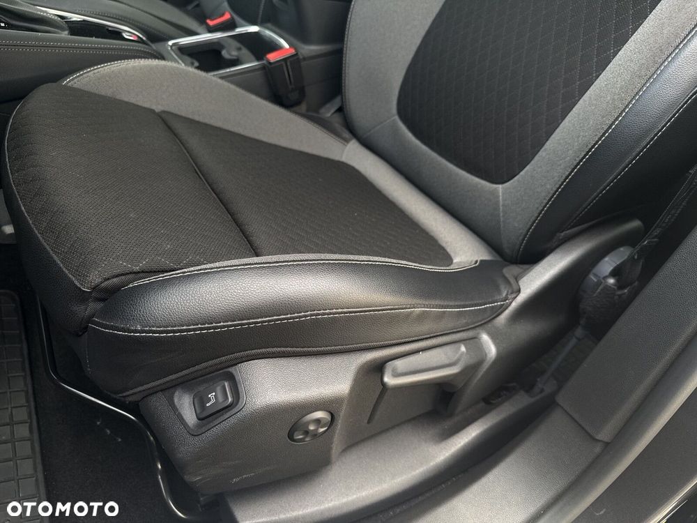 Opel Grandland X - 13
