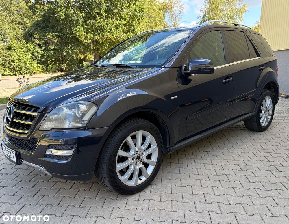 Mercedes-Benz ML - 1