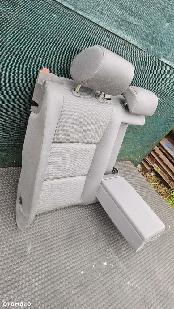 Podłokietnik Uchwyt Kubek Cup Holder Tył Tylny Oparcie Składane Welur Swing Audi A4 B6 B7 Sedan Kombi - 26