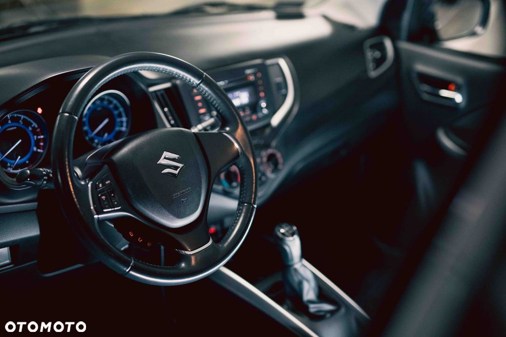 Suzuki Baleno 1.2 Premium - 8