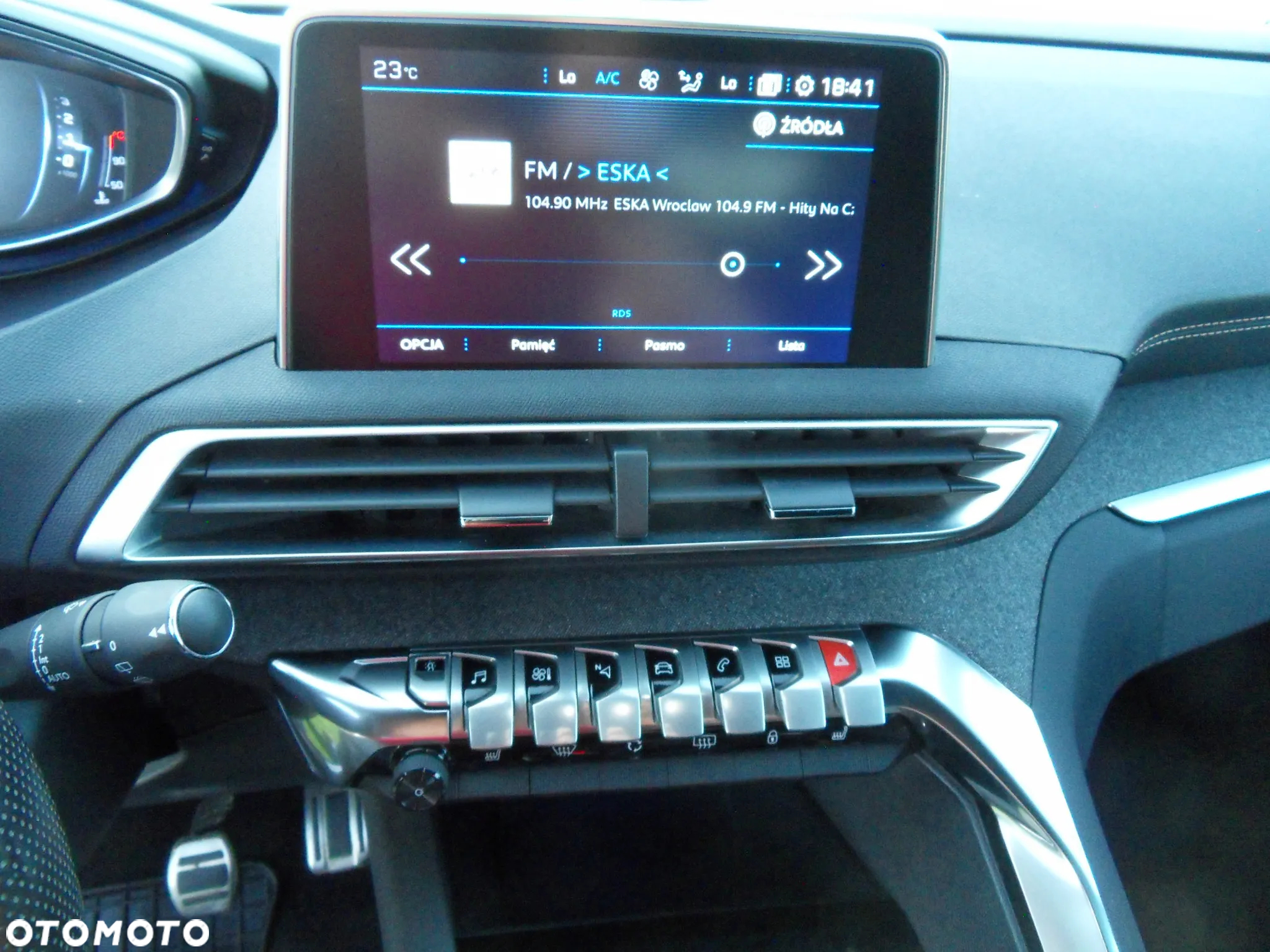 Peugeot 3008 BlueHDi 150 Stop & Start Active Business-Paket - 18