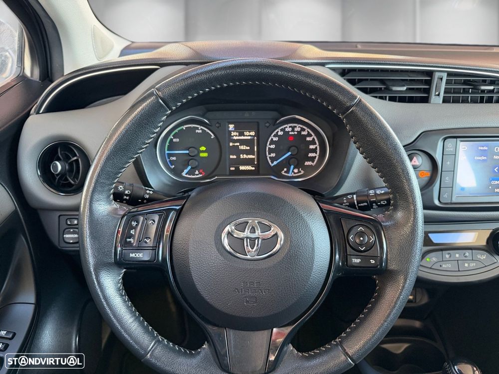Toyota Yaris - 7