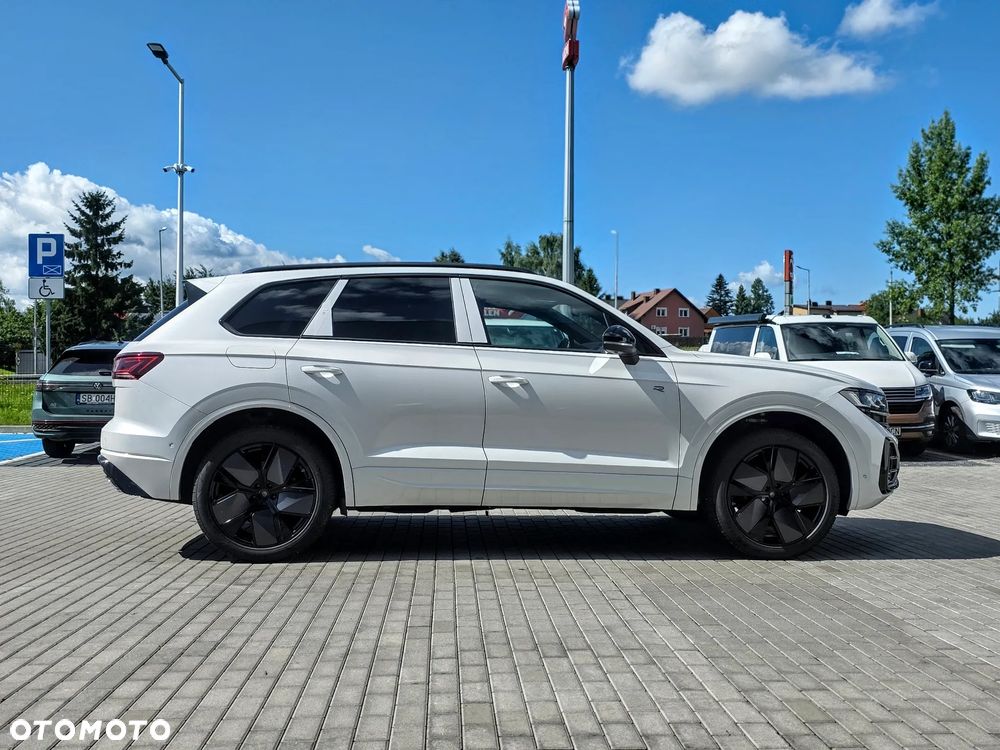 Volkswagen Touareg 3.0 V6 TDI 4Motion R-Line Final Edition - 8