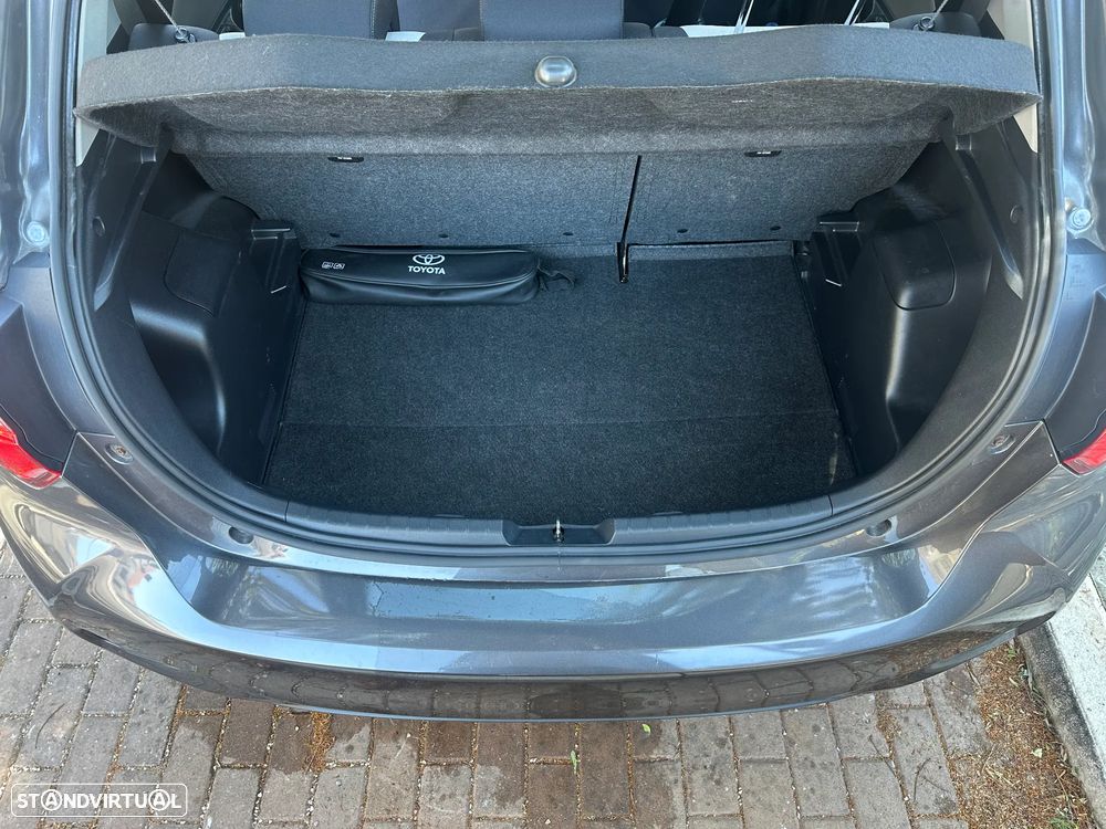 Toyota Yaris 1.0 VVT-i Comfort+P.Style - 14