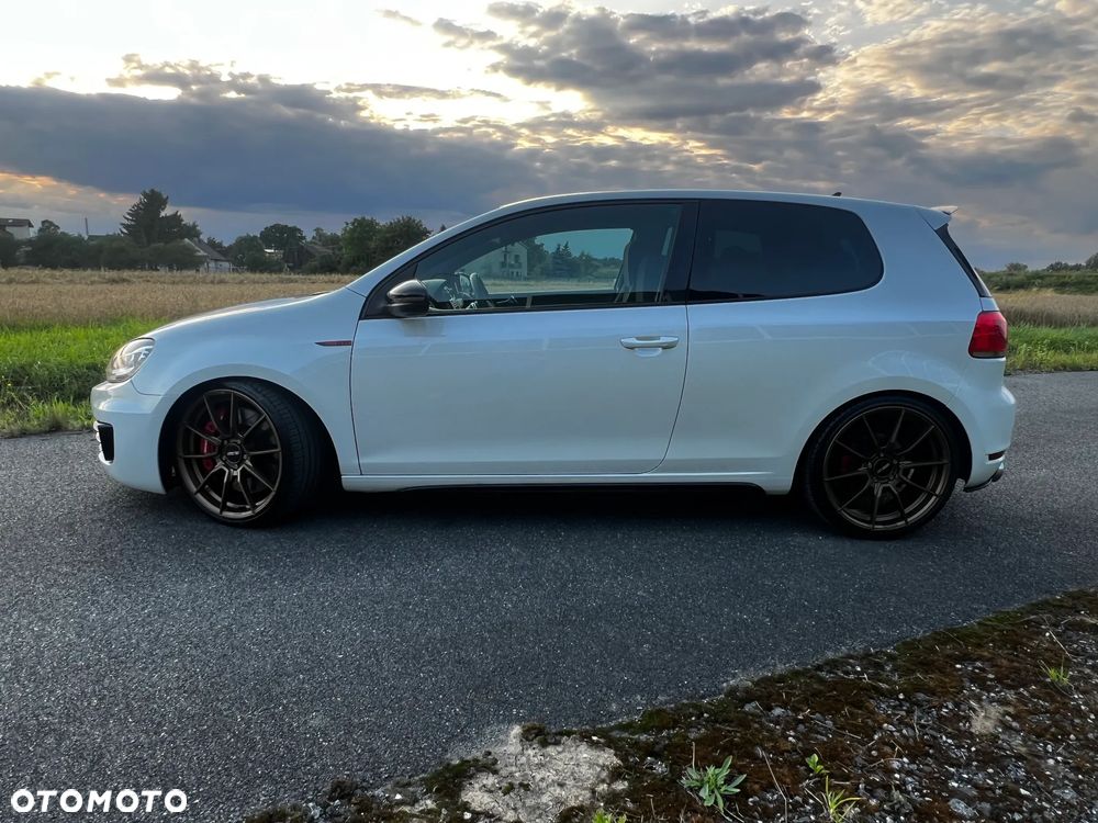 Volkswagen Golf 2.0 TSI GTI DSG - 8