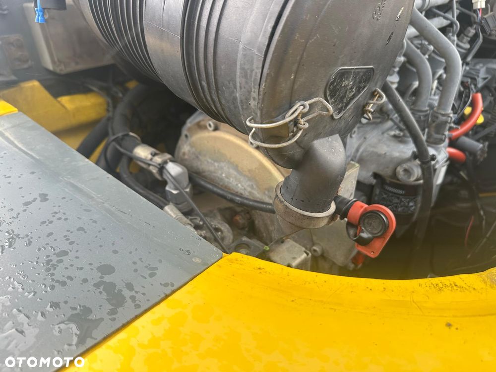 Kramer 680 Ecospeed 40 km/h - 13