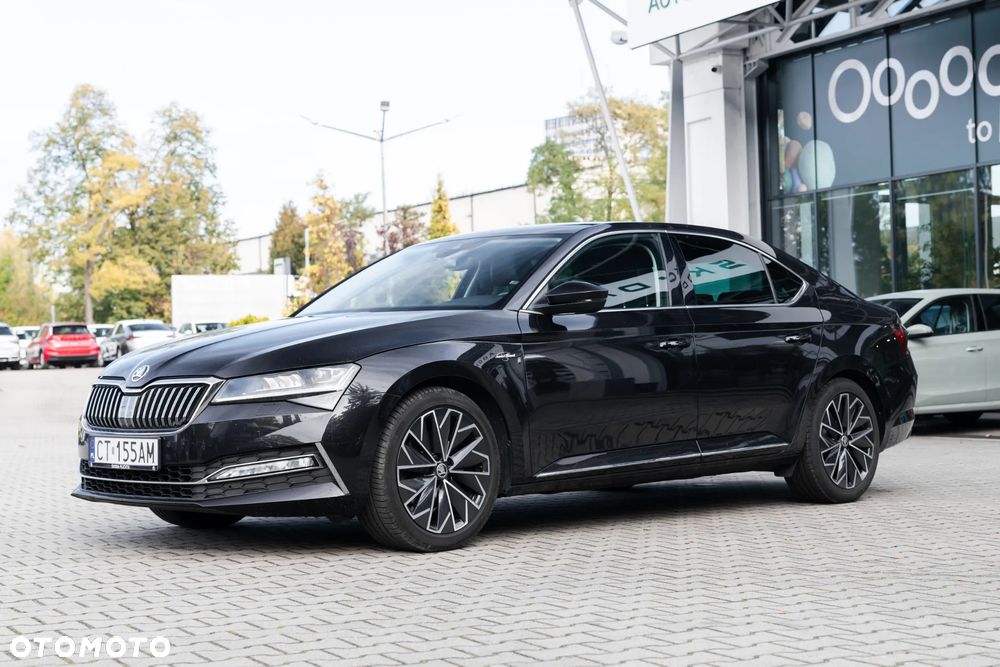 Skoda Superb 2022 photo 3