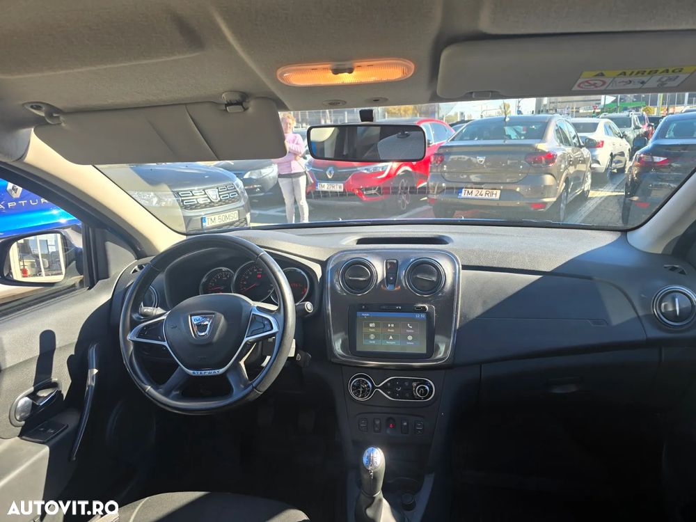 Dacia Logan Stepway 0.9 TCe - 22