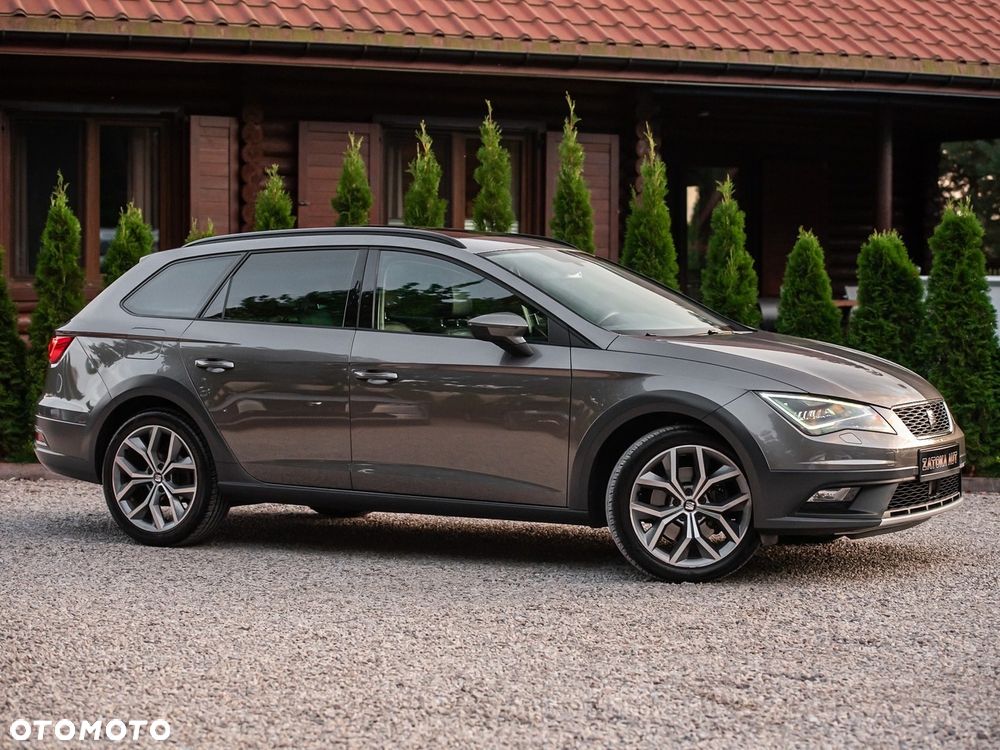 Seat Leon Sportstourer 2.0 TDI Start&Stop 4Drive DSG X-Perience - 6
