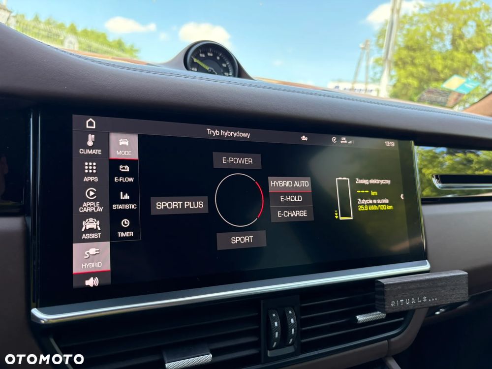 Porsche Cayenne E-Hybrid - 16