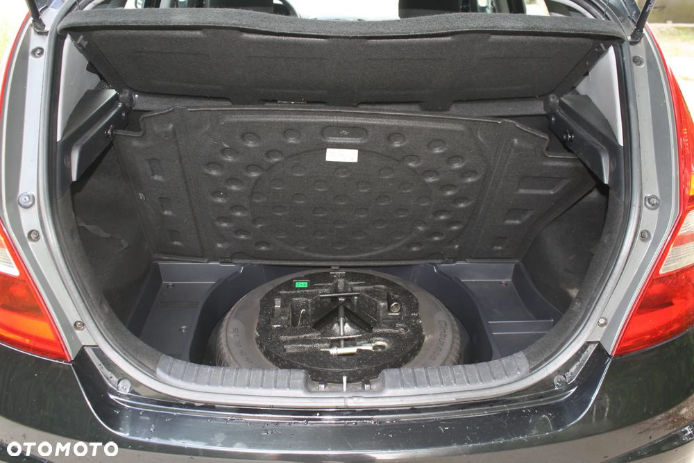 Hyundai i30 1.4 Edition Plus - 14