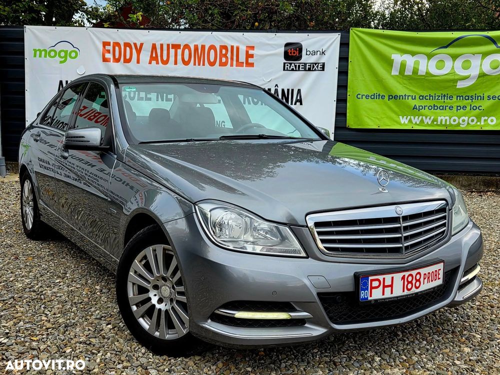 Mercedes-Benz C 180 CGI BlueEFFICIENCY Elegance - 2