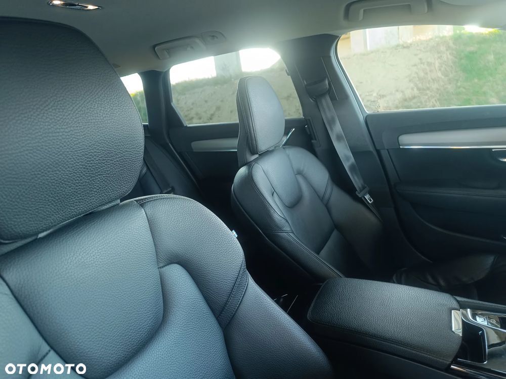 Volvo V90 T6 Recharge AWD Geartronic Inscription - 9