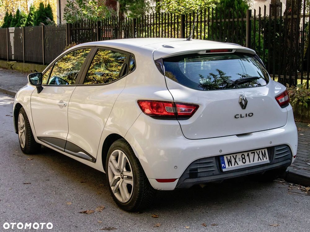 Renault Clio - 2