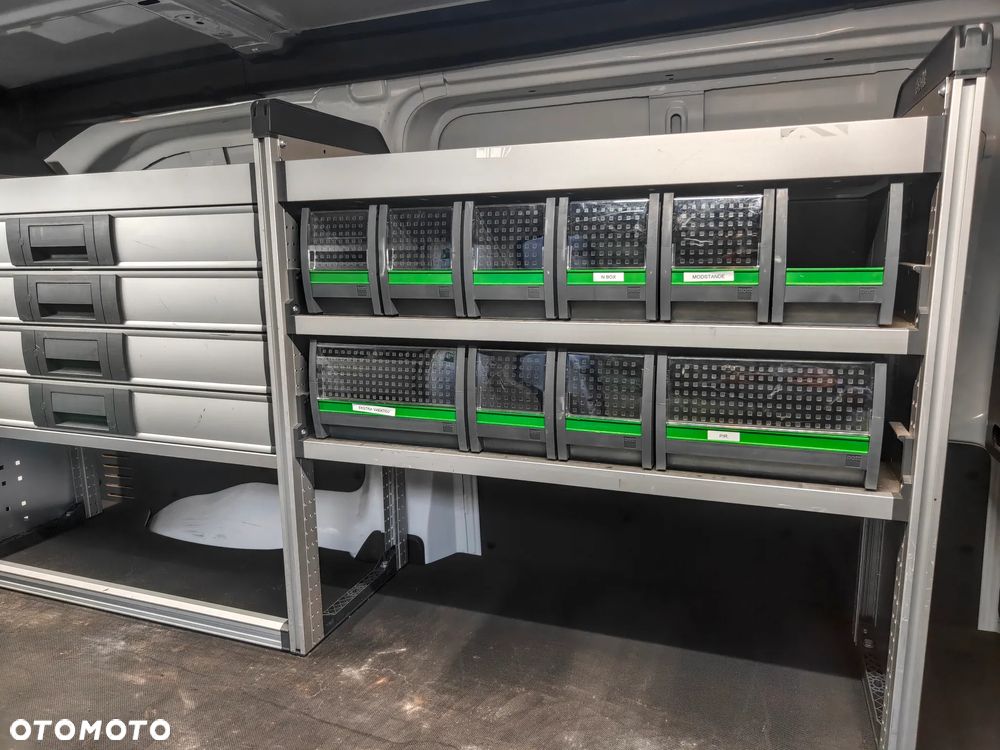 Opel Vivaro - 14