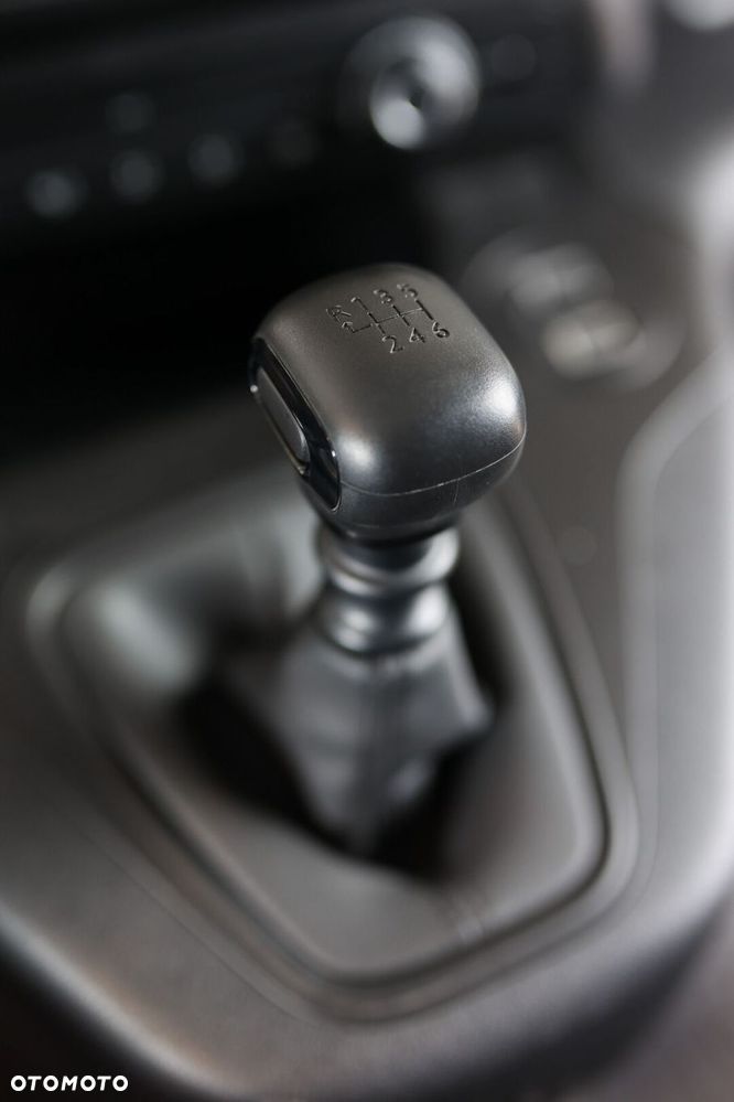 Toyota PROACE CITY - 31