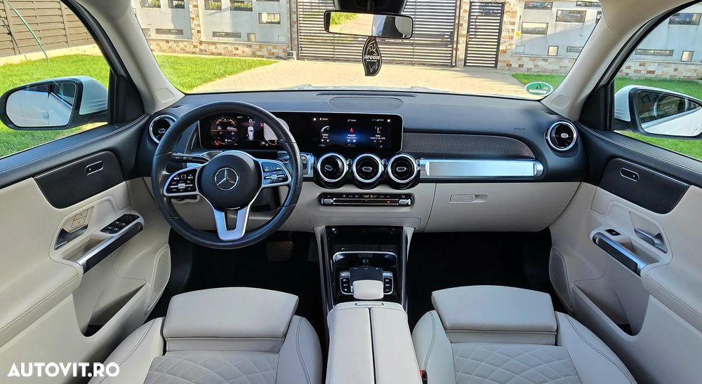 Mercedes-Benz GLB 220 d 4MATIC 8G-DCT AMG Line - 2