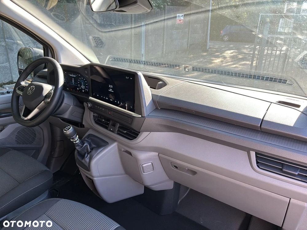 Volkswagen Caravelle 2.0 TDI L2 - 13