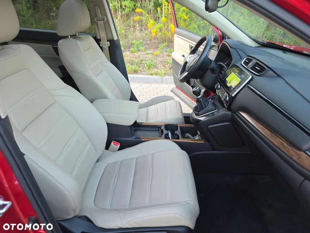 Honda CR-V 1.5T 4WD Executive - 29