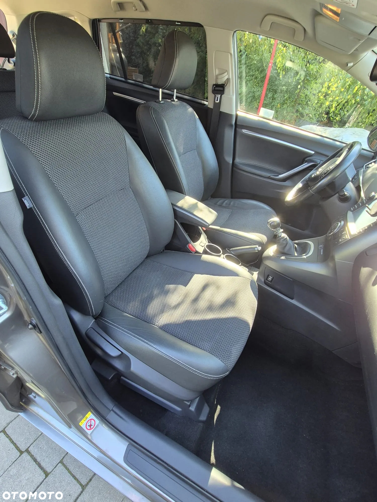 Toyota Verso 1.8 Premium 7os EU6 - 17