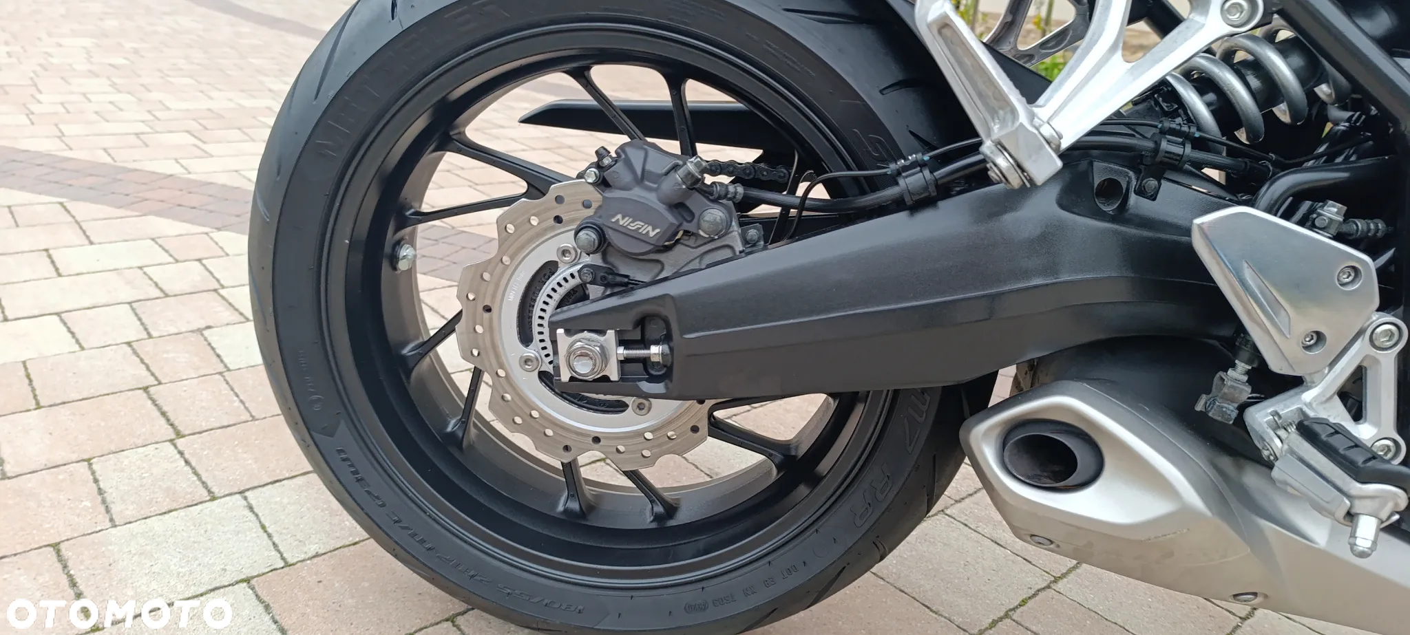 Honda CB - 23