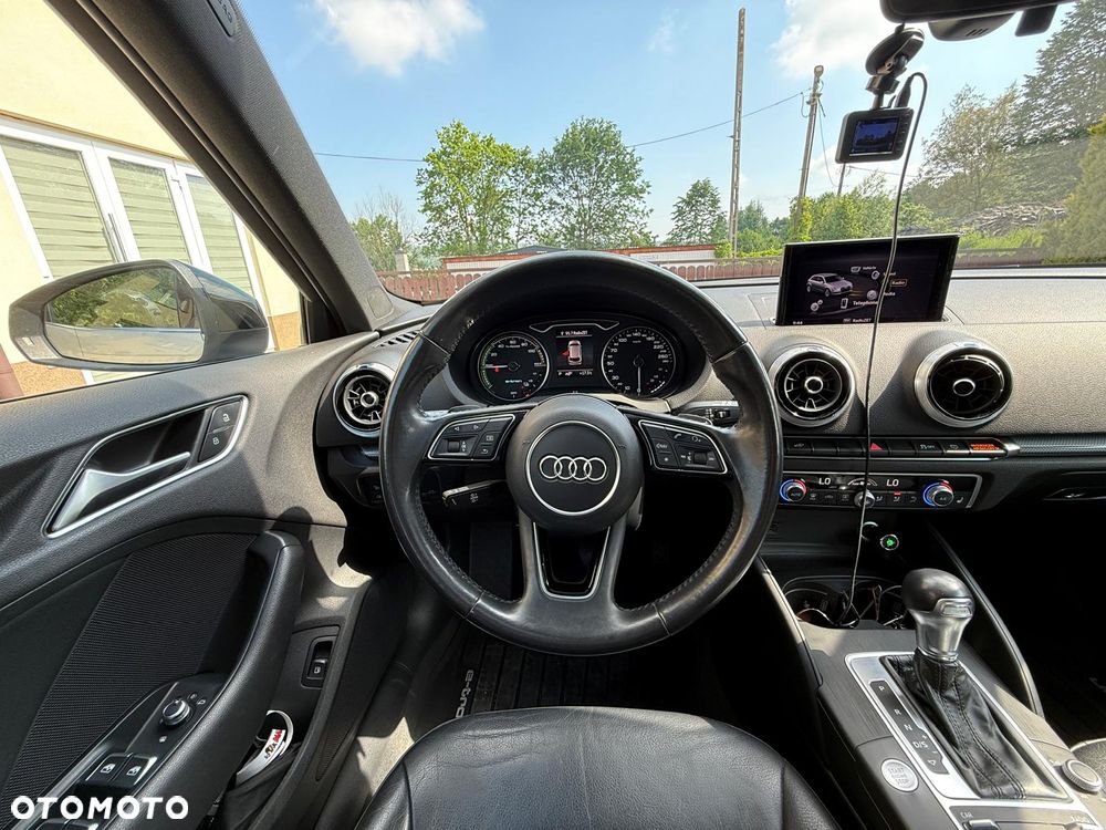 Audi A3 Sportback - 19