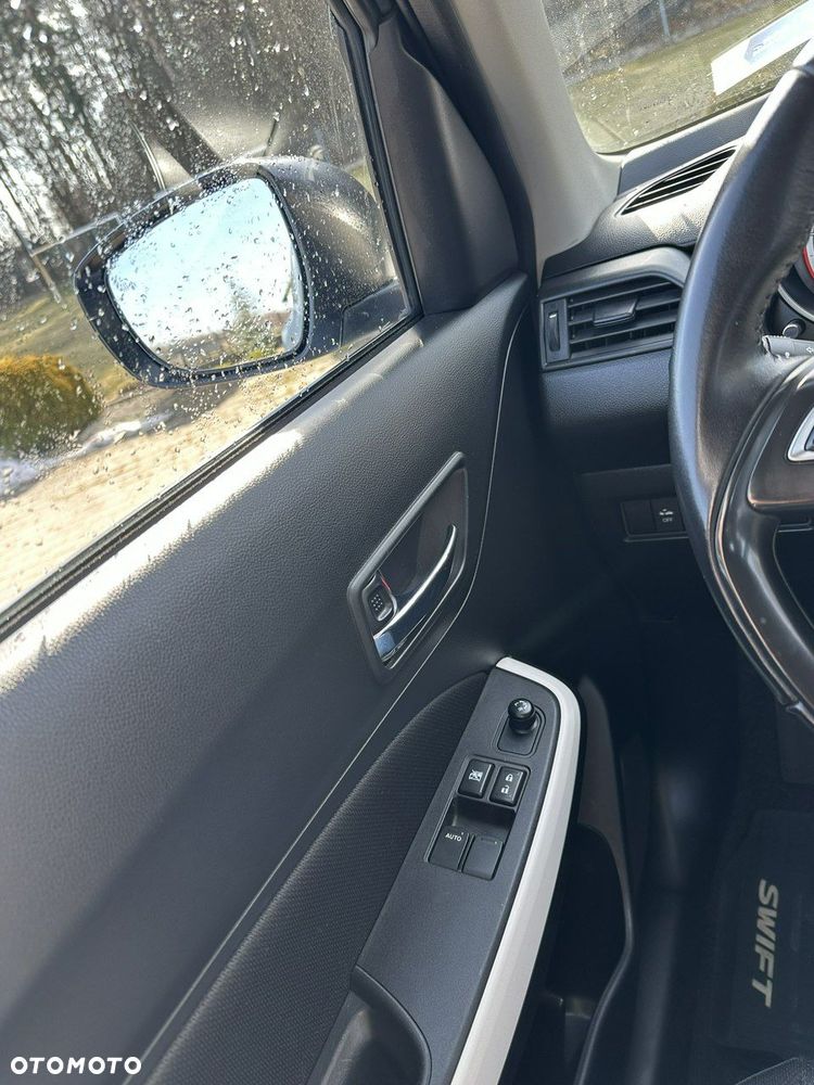 Suzuki Swift - 27