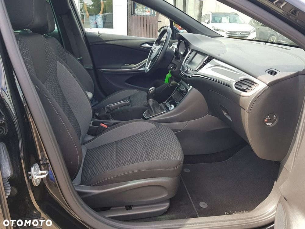 Opel Astra 1.2 T GS Line S&S - 17
