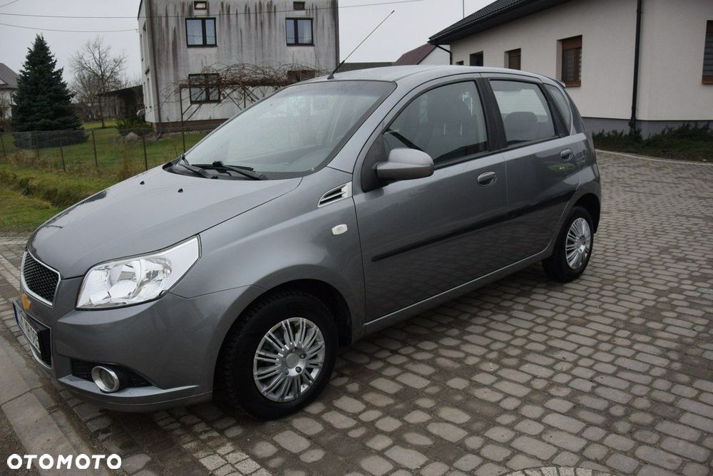 Chevrolet Aveo - 15