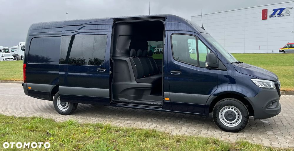 Mercedes-Benz Sprinter - 1