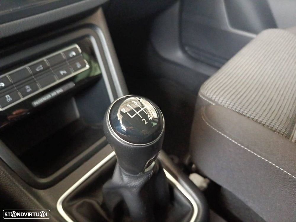 VW Sharan 1.4 TSI Confortline - 19