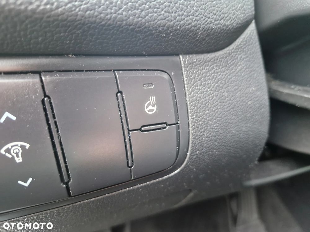 Kia Ceed 1.4 Business Line - 19