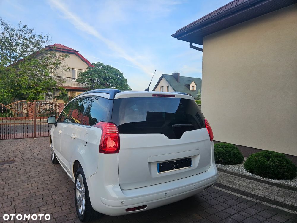 Peugeot 5008 HDI 115 Active - 5