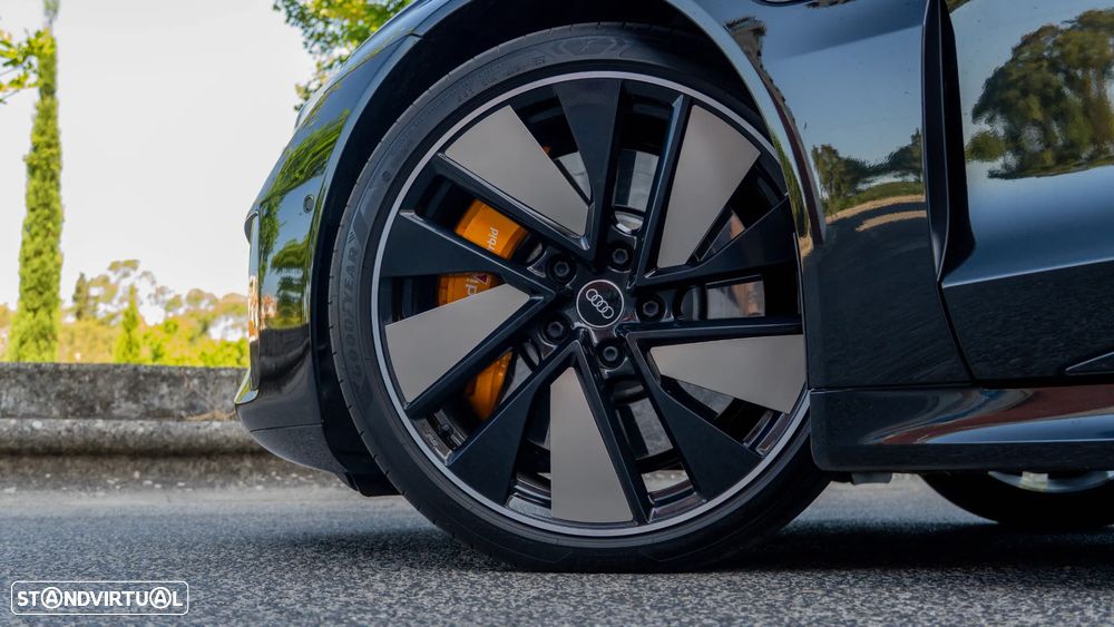 Audi e-tron GT quattro - 53