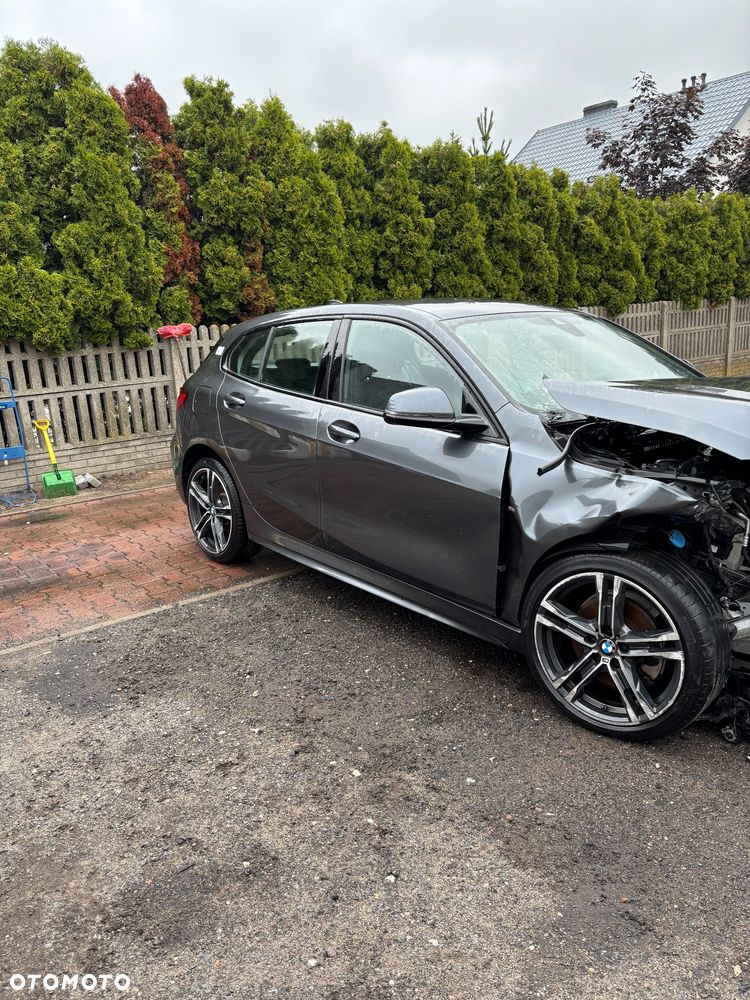BMW Seria 1 - 8