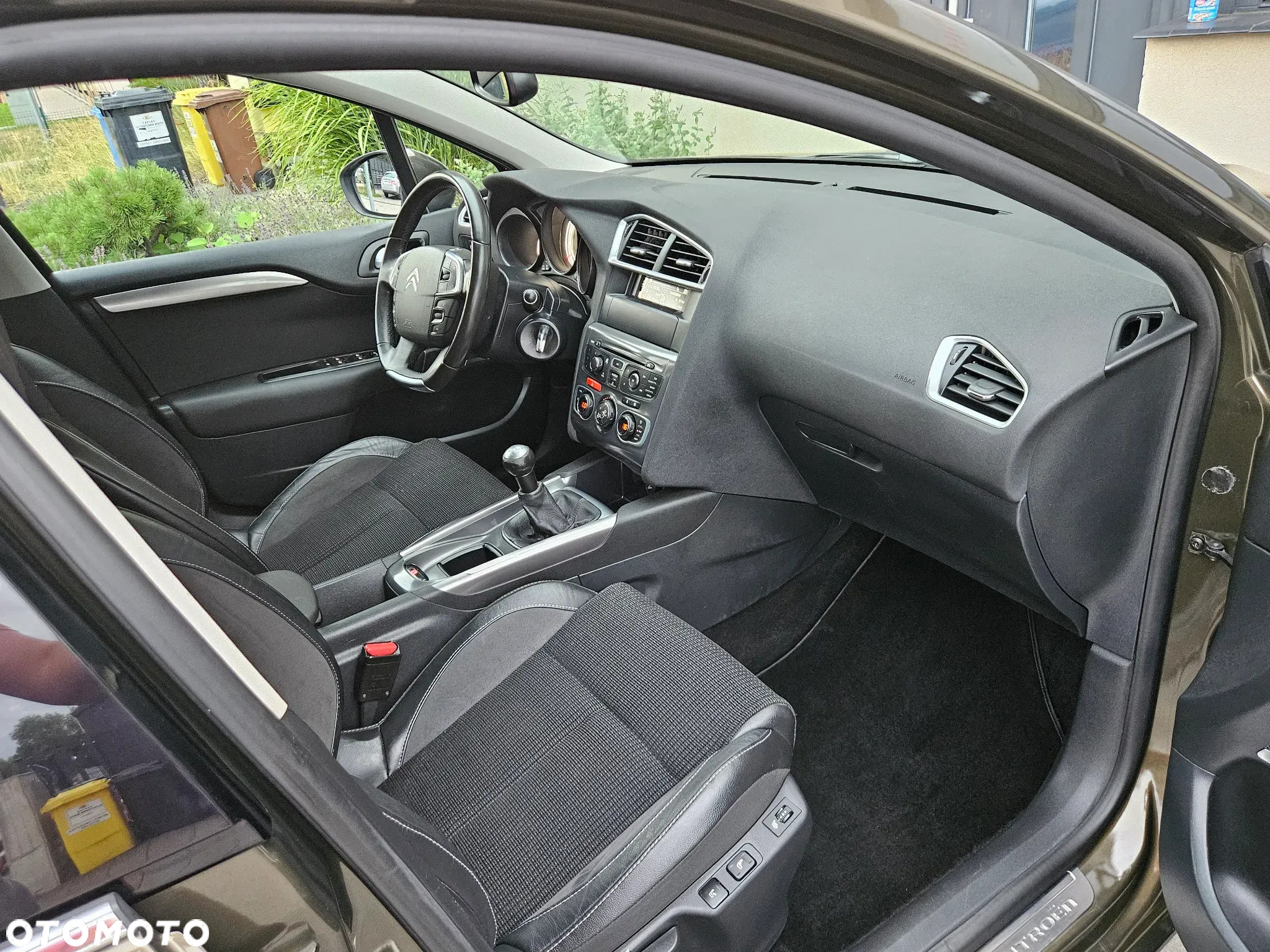 Citroën C4 VTi 120 Exclusive - 9