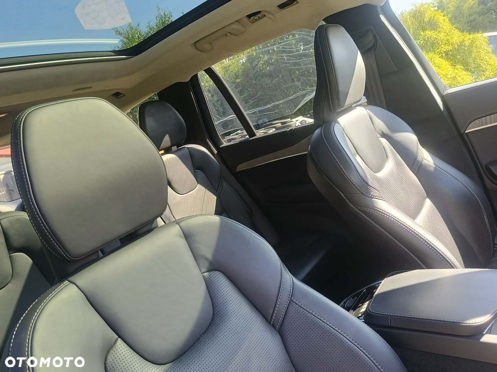 Volvo XC 90 T8 AWD Recharge Ultimate Dark - 18