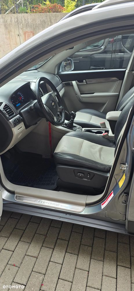 Chevrolet Captiva - 5