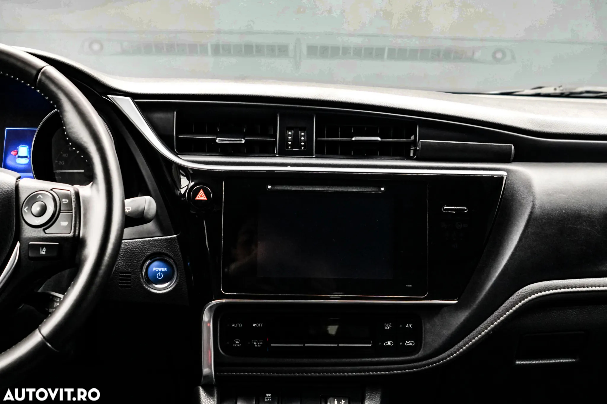 Toyota Auris 1.8 L VVT-i Hybrid Sol - 20